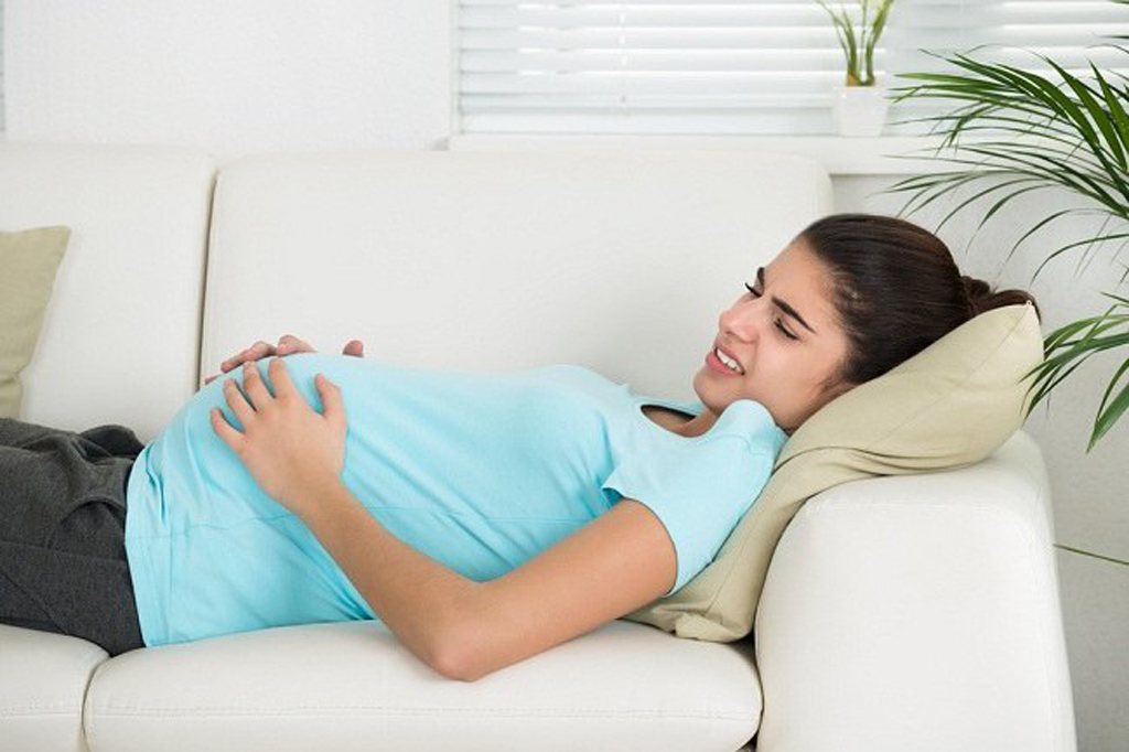 Kenapa sering mengalami nyeri perut saat hamil